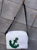 画像: Kinder Bag-Anchor
